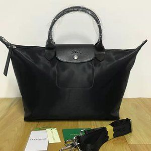 Longchamp neo le pliage medium top handle bag